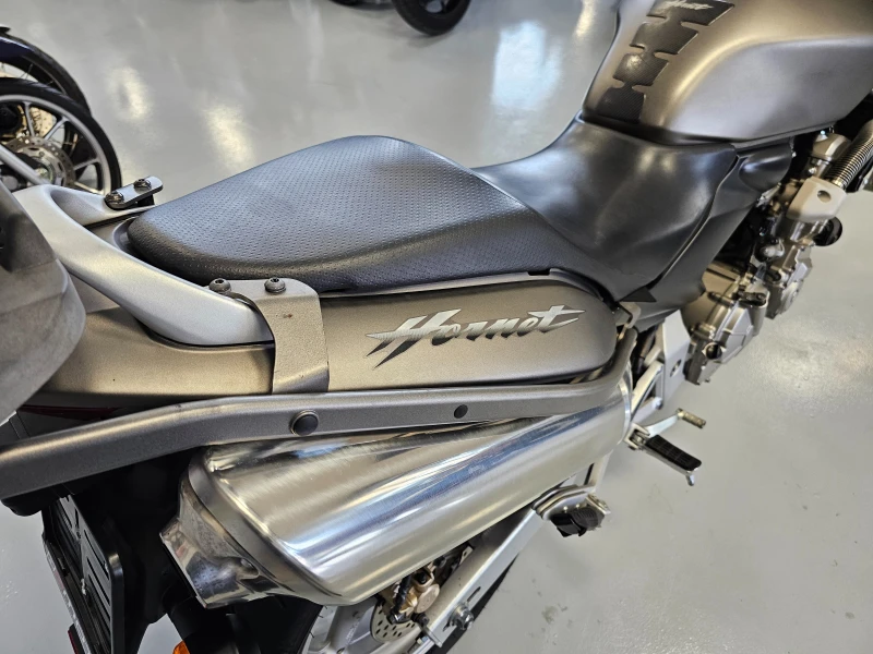 Honda Hornet 600сс, 2007г., КАТО НОВ!, снимка 12 - Мотоциклети и мототехника - 49972699