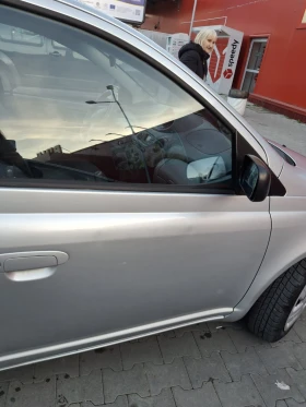 Toyota Yaris, снимка 5