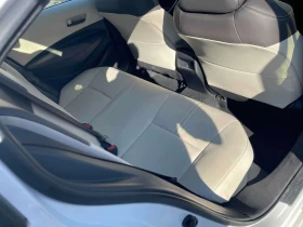 Toyota Corolla * Hybrid * KEYLESS* ПОДГРЕВ* , снимка 15
