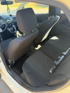 Mazda 2 1.5, снимка 10