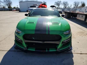 Ford Mustang GT 1