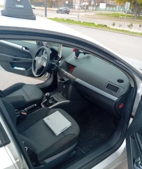 Opel Astra 1, 4-140х.км+ BGreg+ Обслужен, снимка 11
