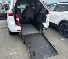 Toyota Sienna * 7 Passenger FWD * АВТОКРЕДИТ*  | Auto.bg — изображение 11