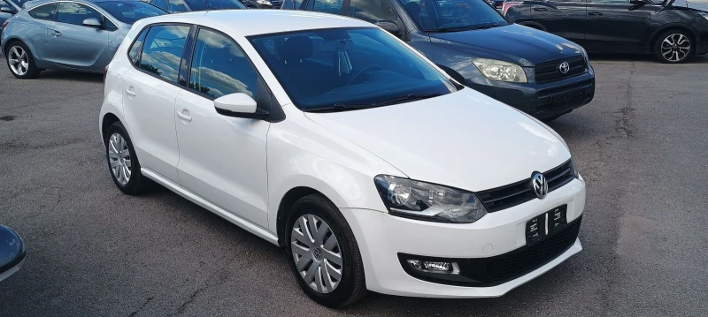 VW Polo 1.4 i бензин , снимка 1 - Автомобили и джипове - 46450469