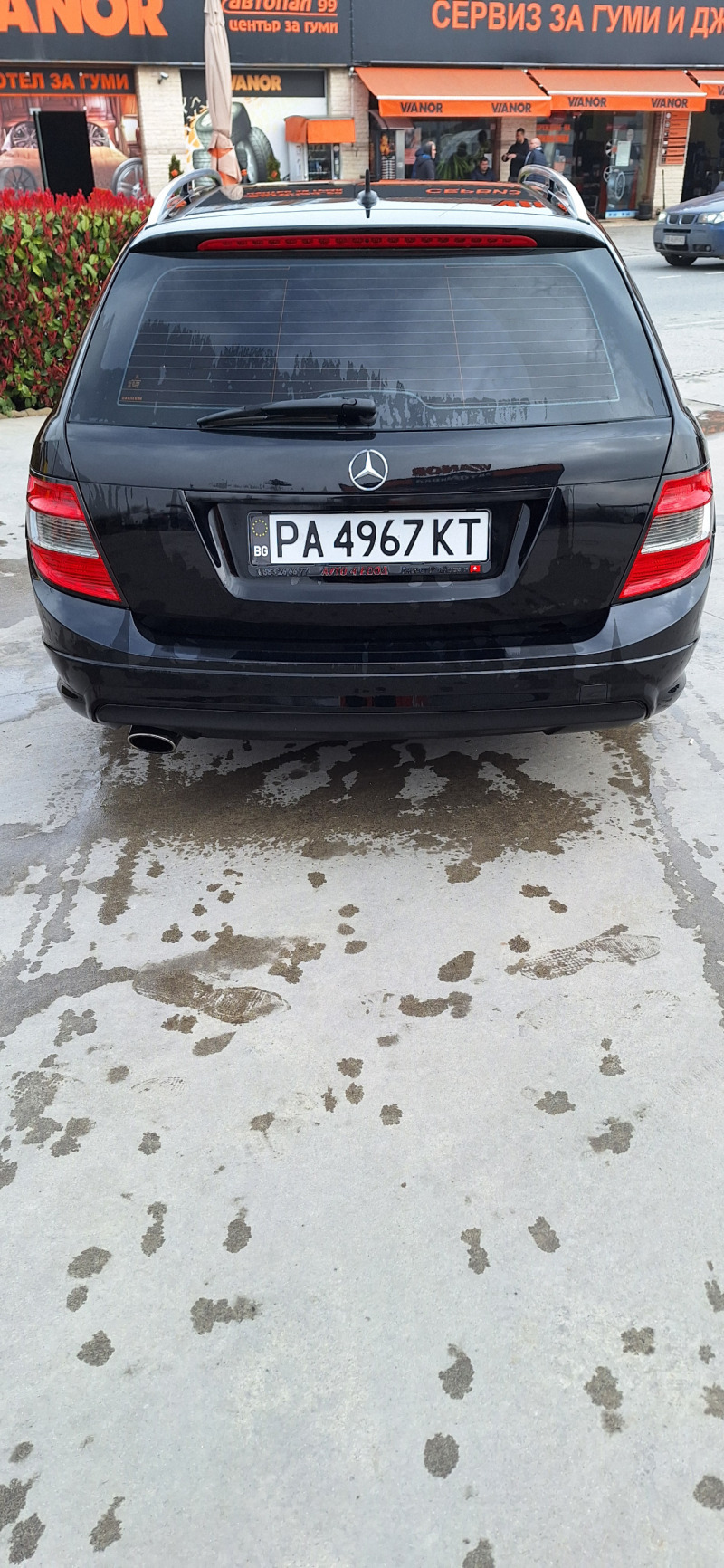 Mercedes-Benz C 180, снимка 9 - Автомобили и джипове - 46418432