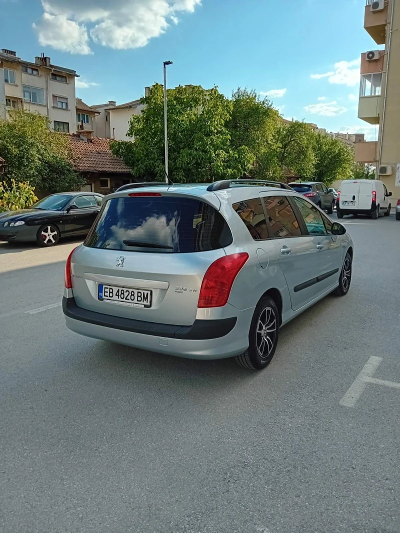 Peugeot 308 1.6 e-hdi, снимка 9 - Автомобили и джипове - 47905655