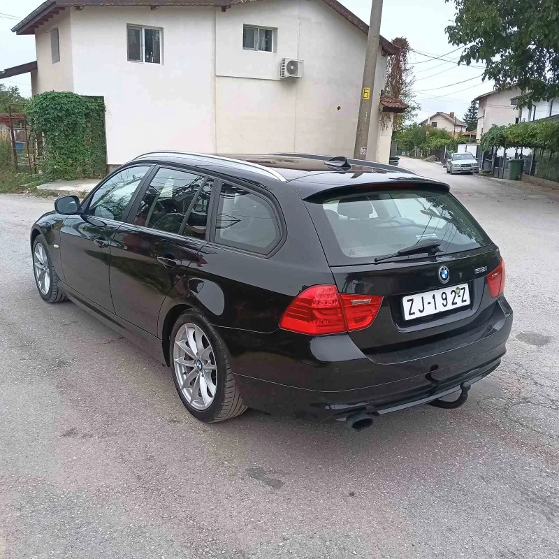 BMW 320 Facelift, снимка 4 - Автомобили и джипове - 47284498