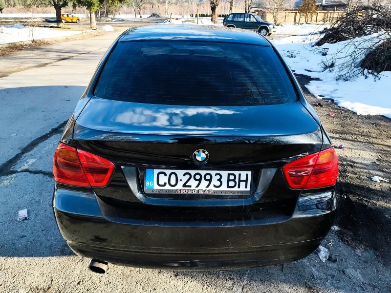 BMW 320 2.0, снимка 8 - Автомобили и джипове - 48867433