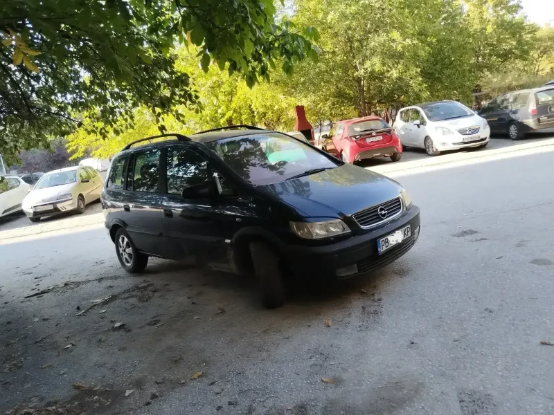 Opel Zafira Elegance, снимка 1 - Автомобили и джипове - 48964702