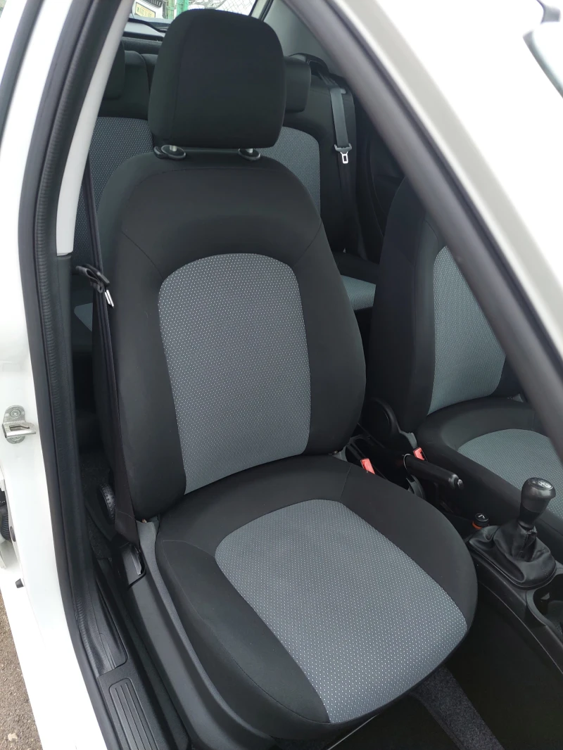 Fiat Punto 1.3 M-Jet Euro-5A, снимка 9 - Автомобили и джипове - 49694620