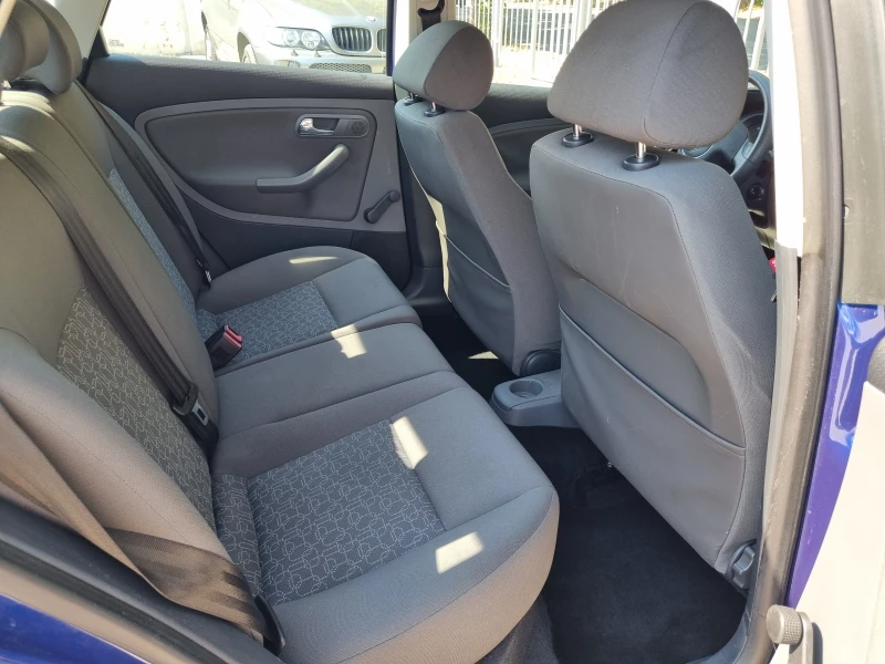 Seat Ibiza 1.4/75кс., снимка 13 - Автомобили и джипове - 51141302