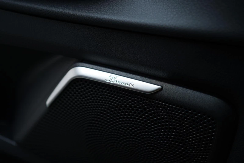 Mercedes-Benz V 300 d/AMG/4-MATIC/EXTRALONG/BURM/360/8-МЕСТЕН/AIRMATIC, снимка 7 - Автомобили и джипове - 51191668