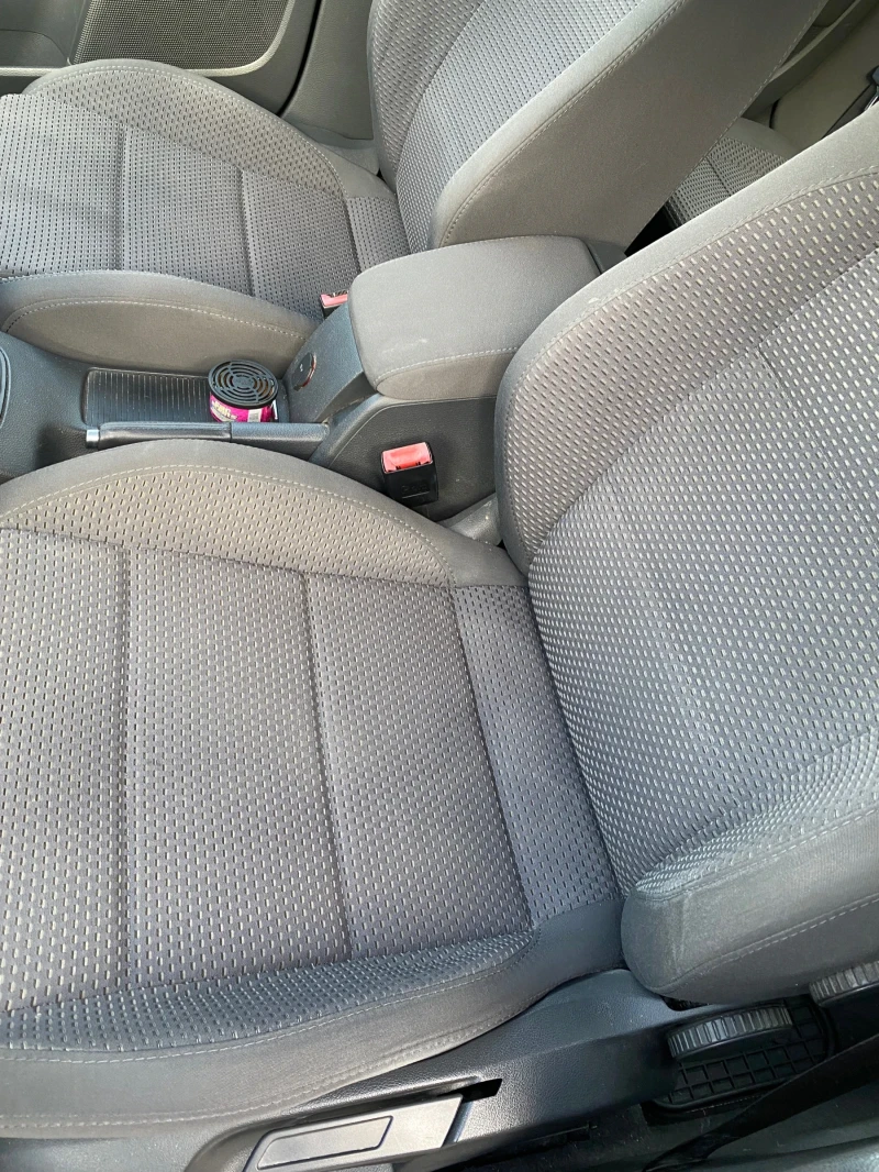 VW Jetta BMM 8v pd, снимка 10 - Автомобили и джипове - 51376695