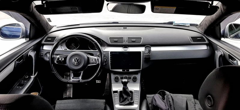 VW Passat R-Line, снимка 6 - Автомобили и джипове - 52458673