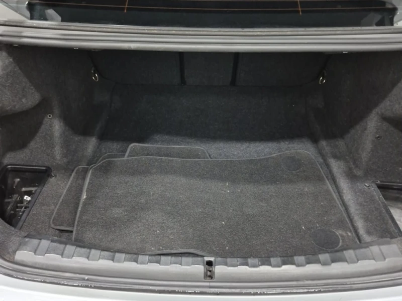 BMW 330 * 330I XDRIVE * CARFAX * , снимка 16 - Автомобили и джипове - 52814710