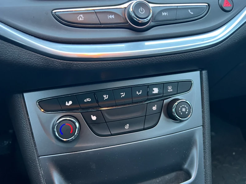 Opel Astra 1.6 110 euro 6b нов внос Хечбек топ, снимка 12 - Автомобили и джипове - 52851916