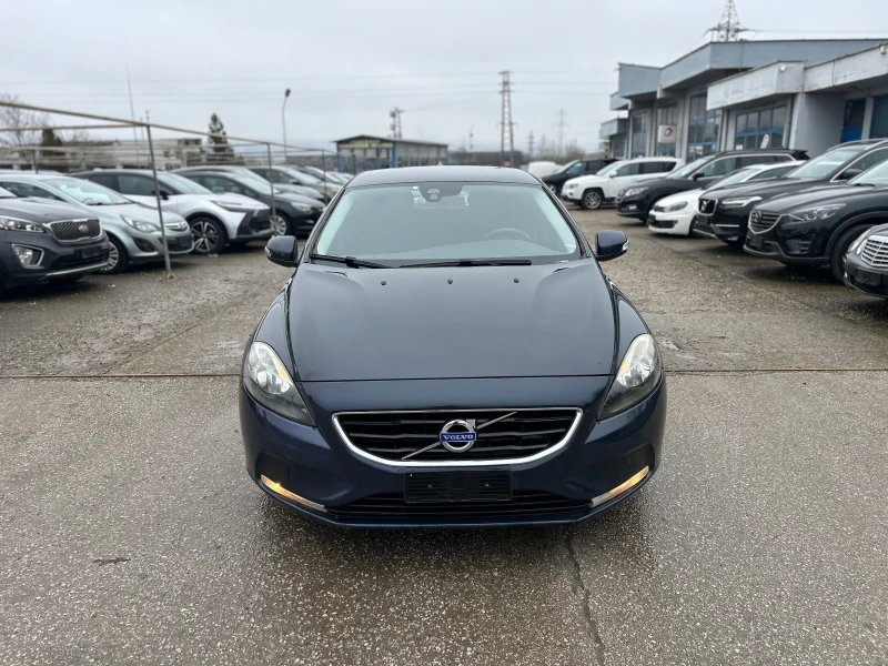 Volvo V40, снимка 2 - Автомобили и джипове - 53497589