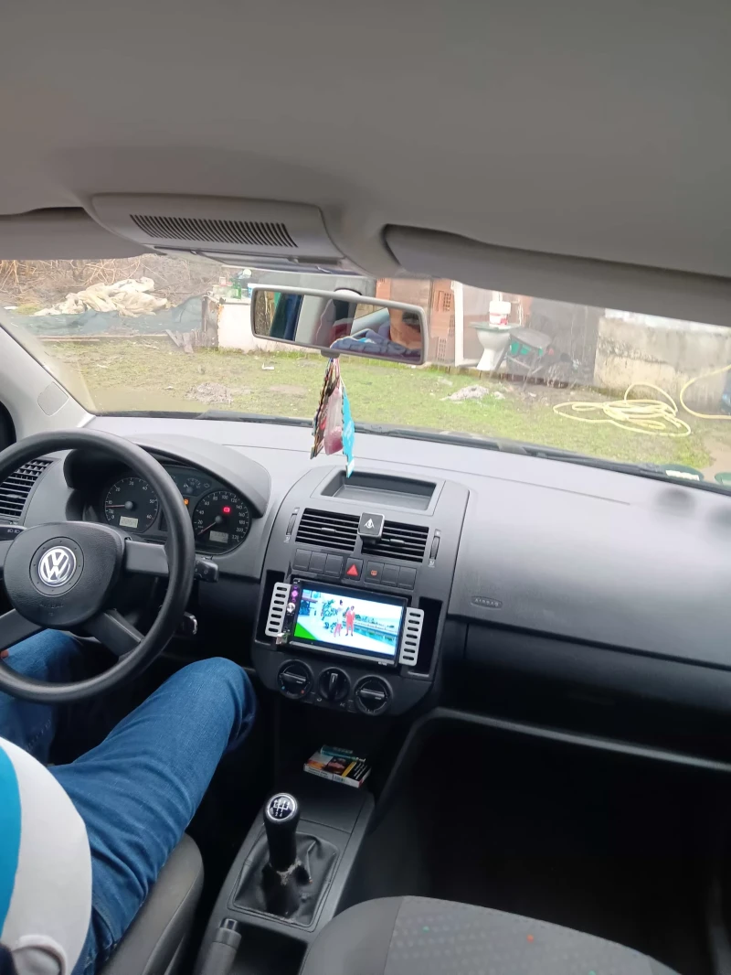 VW Polo, снимка 6 - Автомобили и джипове - 53508475
