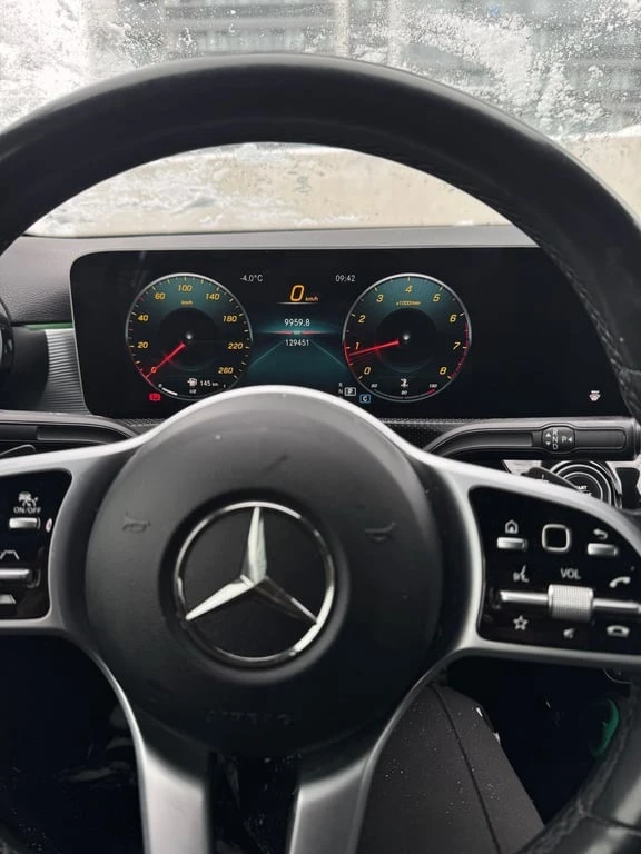 Mercedes-Benz A 220 2020 4MATIC * БЕЗ ПЪРВОНАЧАЛНА ВНОСКА* , снимка 7 - Автомобили и джипове - 52979741