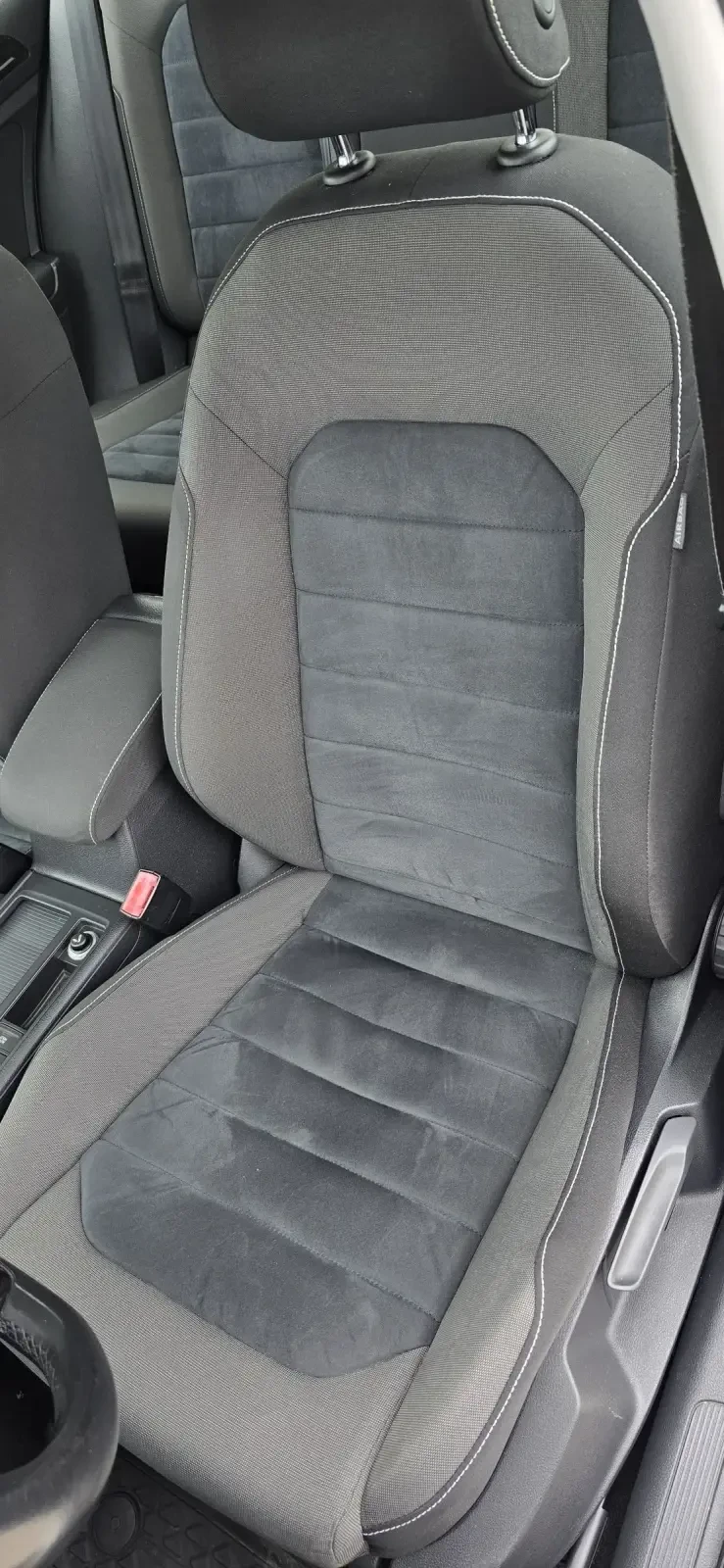 VW Golf 1.4TSI DSG, снимка 10 - Автомобили и джипове - 53622533