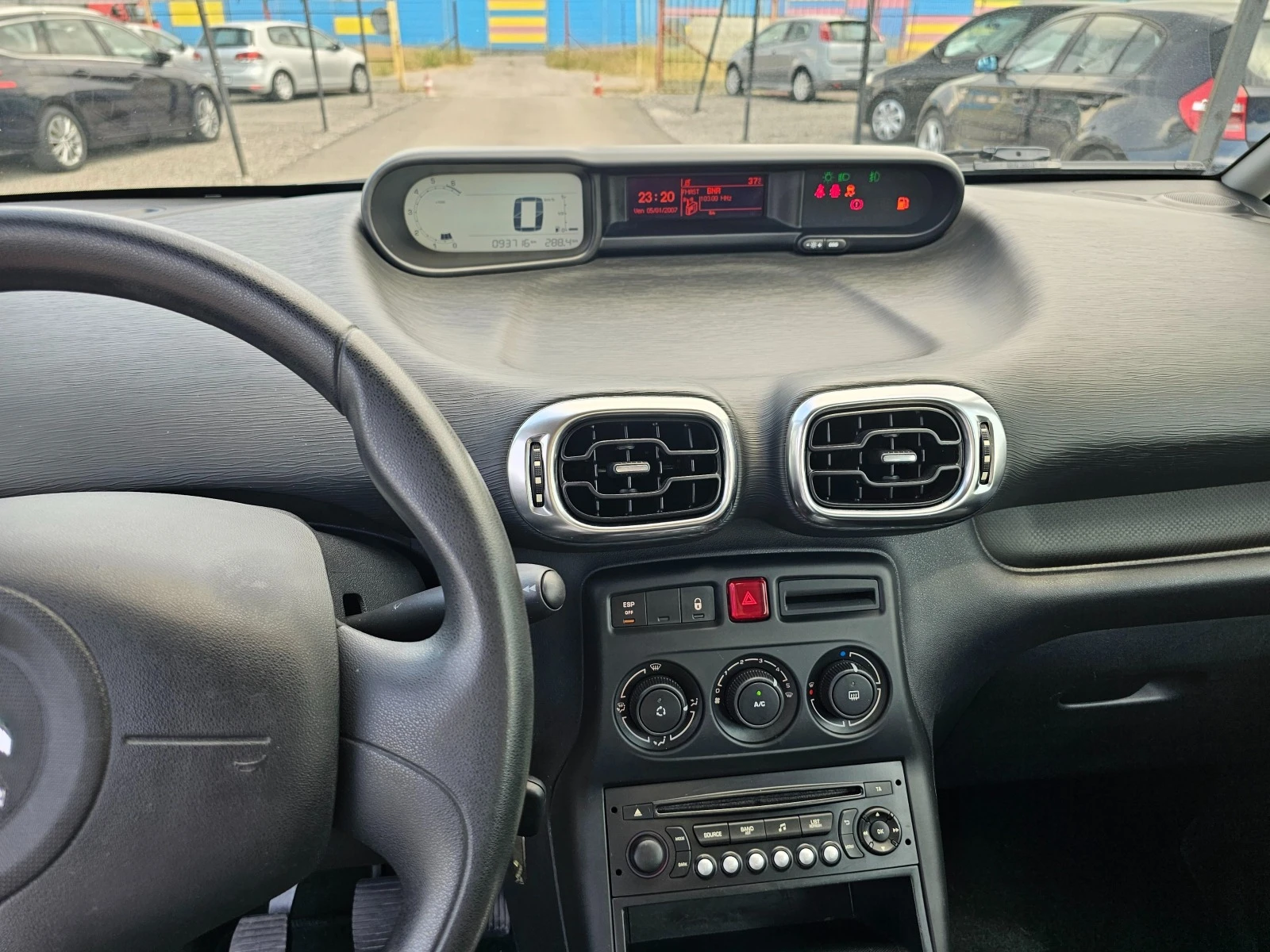 Citroen C3 Picasso 1.4iGPL - изображение 8