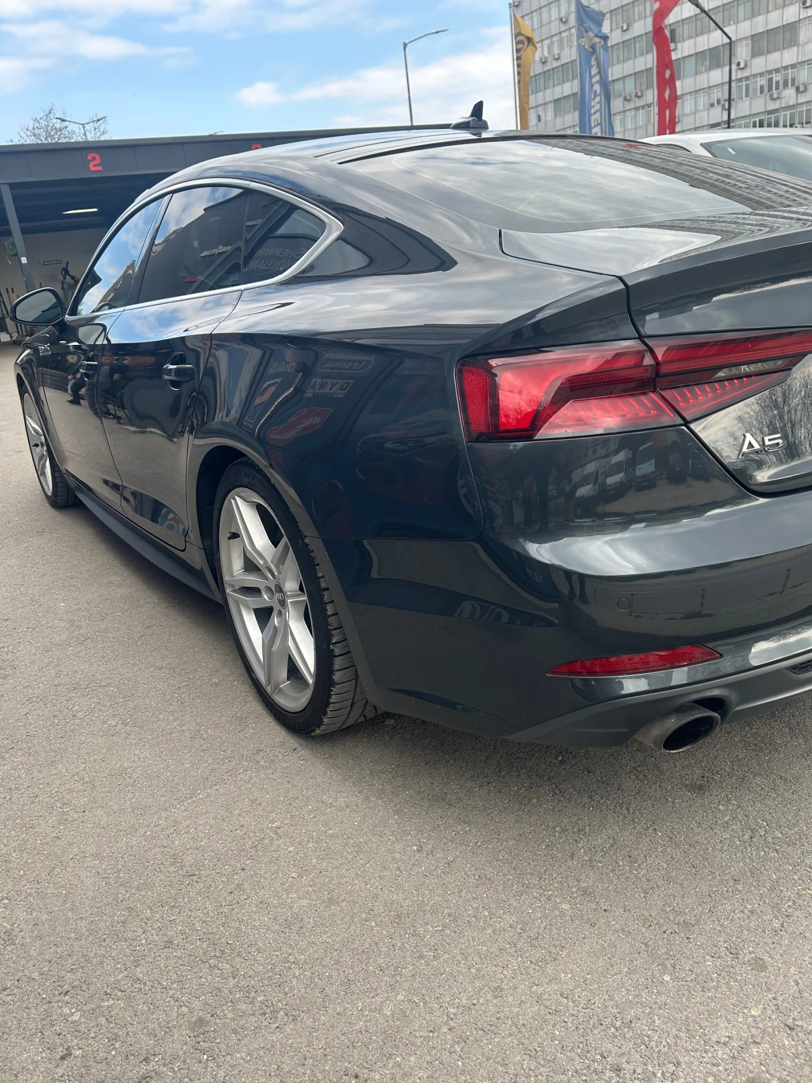 Audi A5 Premium plus s-line  - изображение 6