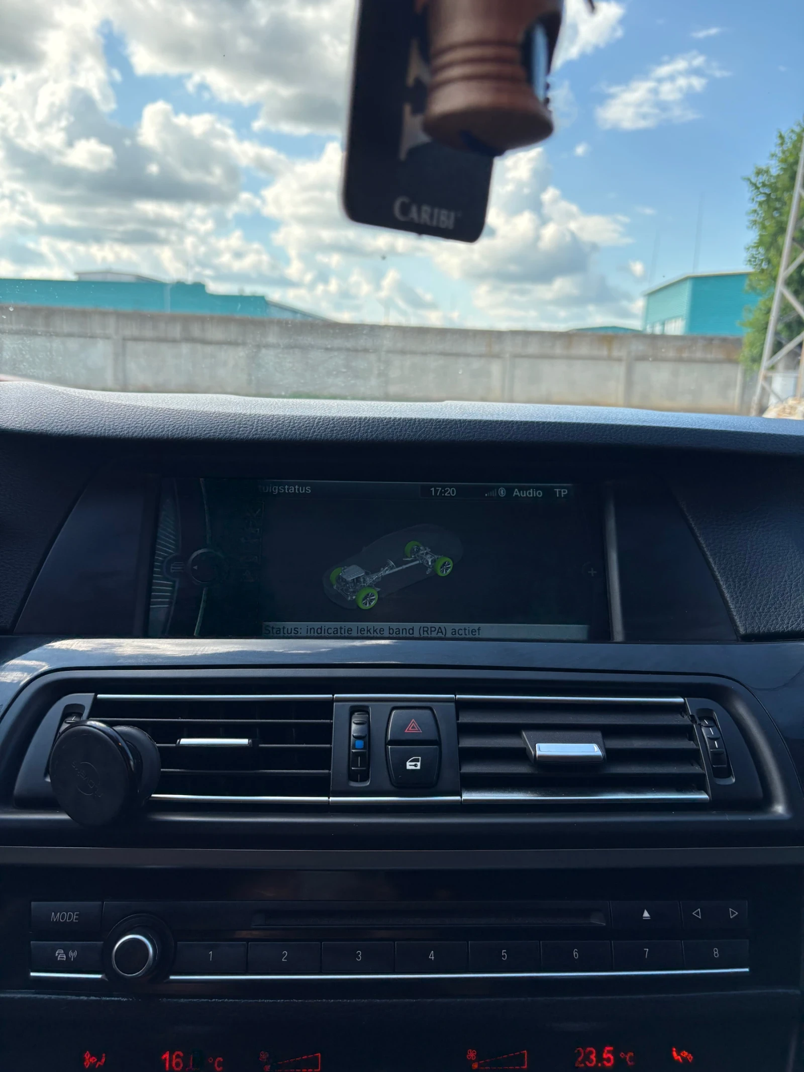 BMW 530 F11 5.30d - изображение 10
