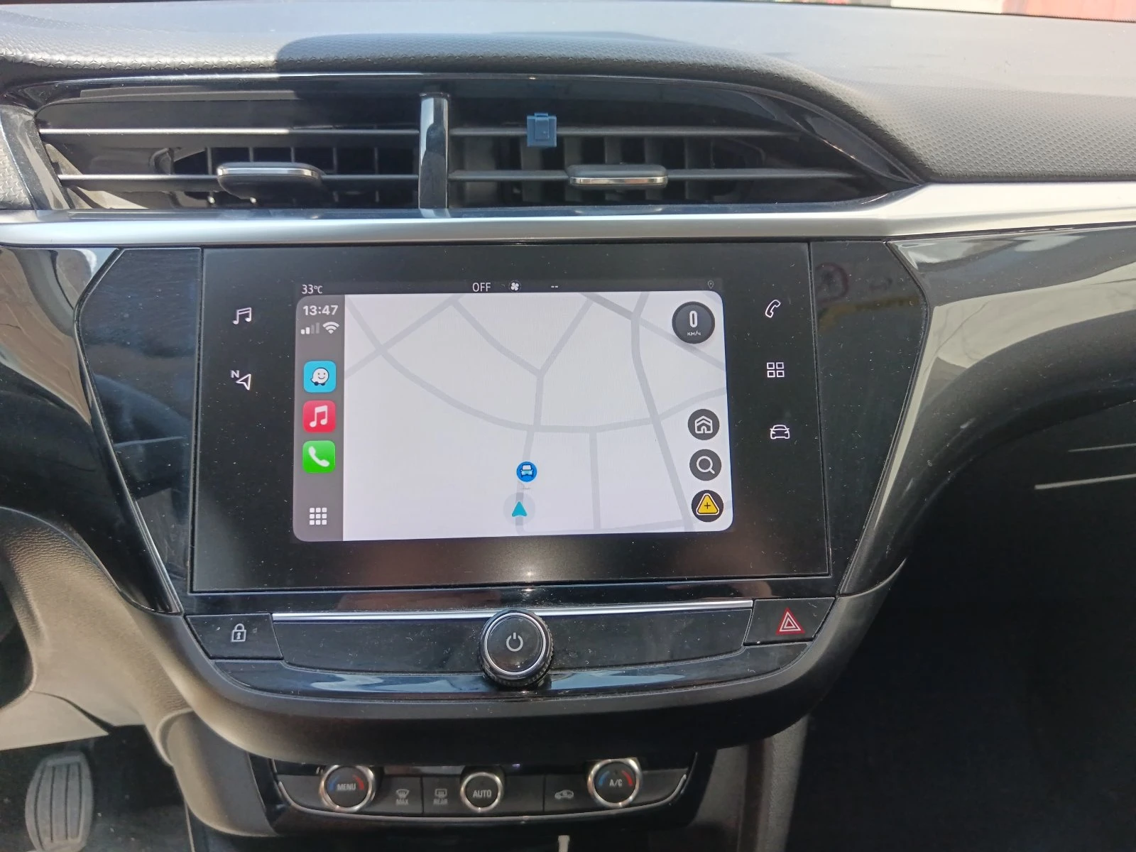 Opel Corsa F, снимка 11 - Автомобили и джипове - 54350238