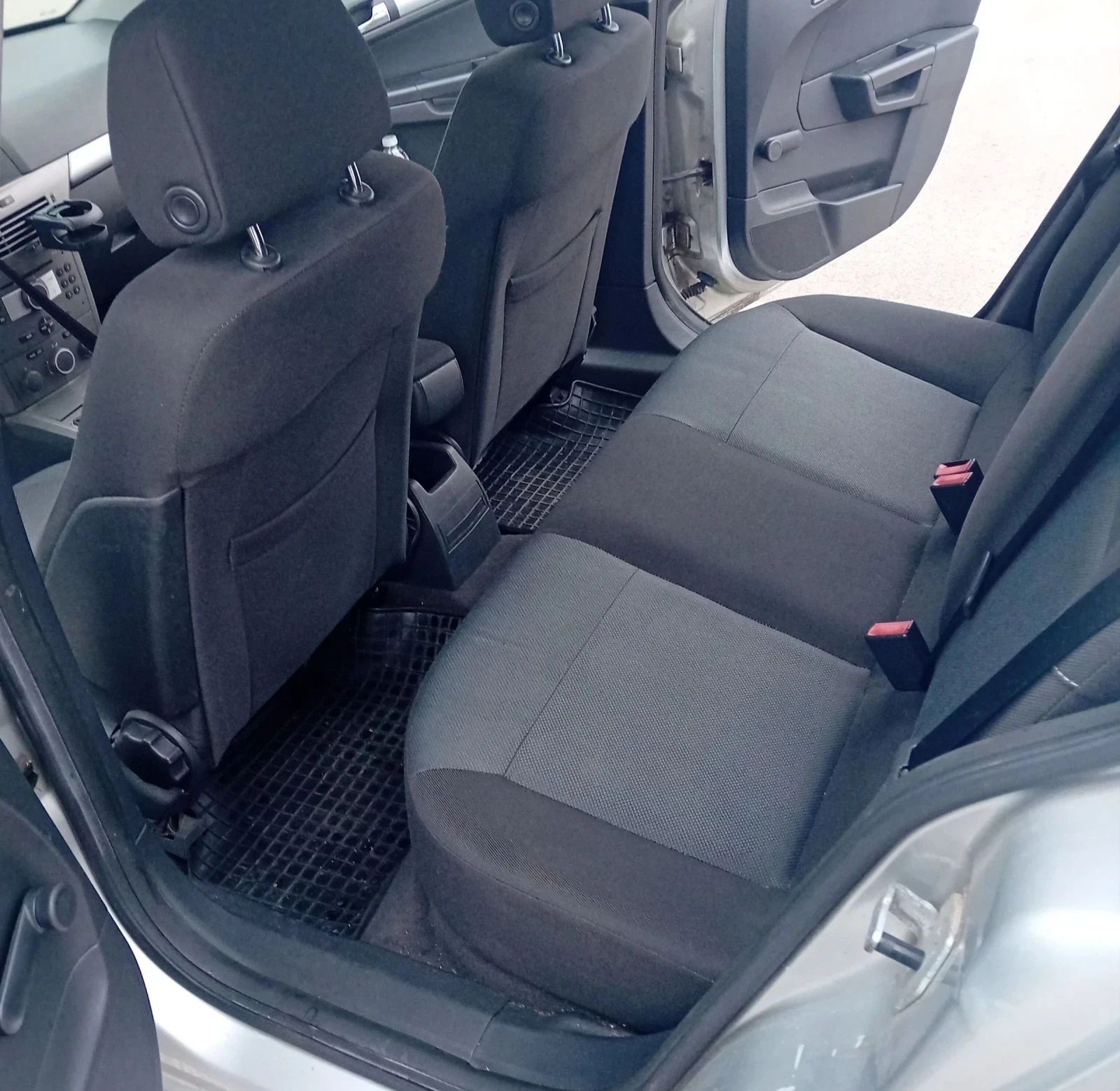 Opel Astra 1, 4-140х.км+ BGreg+ Обслужен - изображение 10