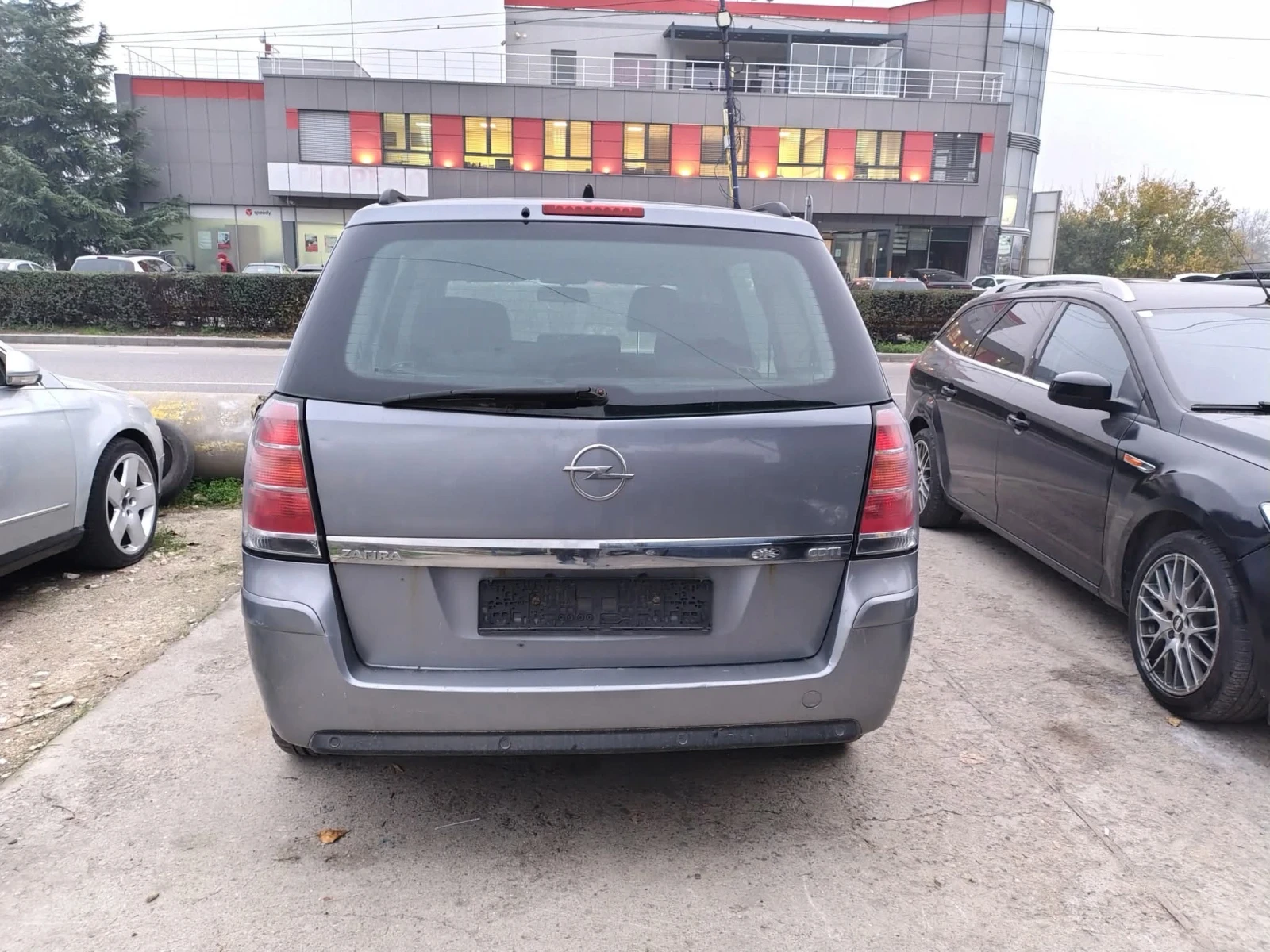 Opel Zafira 1.9 ����� 7�����  | Mobile.bg � ����������� 8