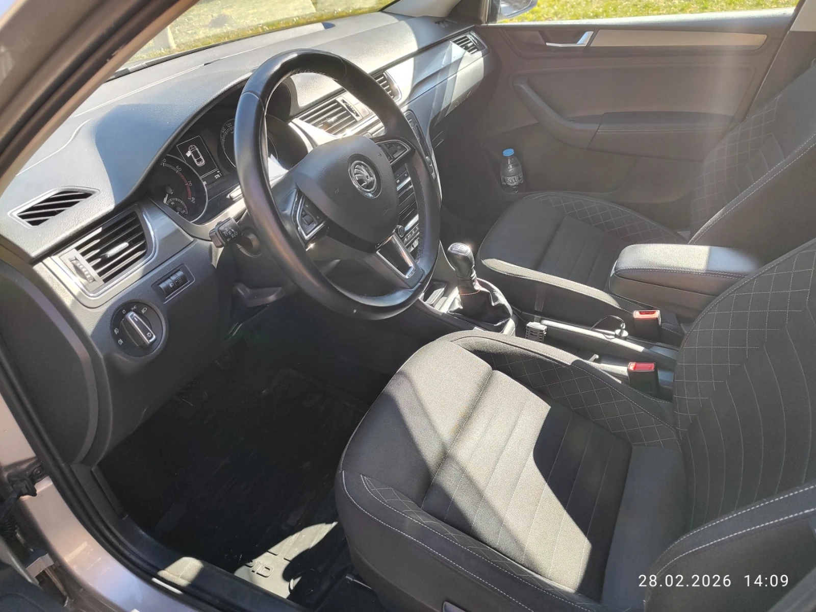 Skoda Rapid Space back, снимка 11 - Автомобили и джипове - 53708560