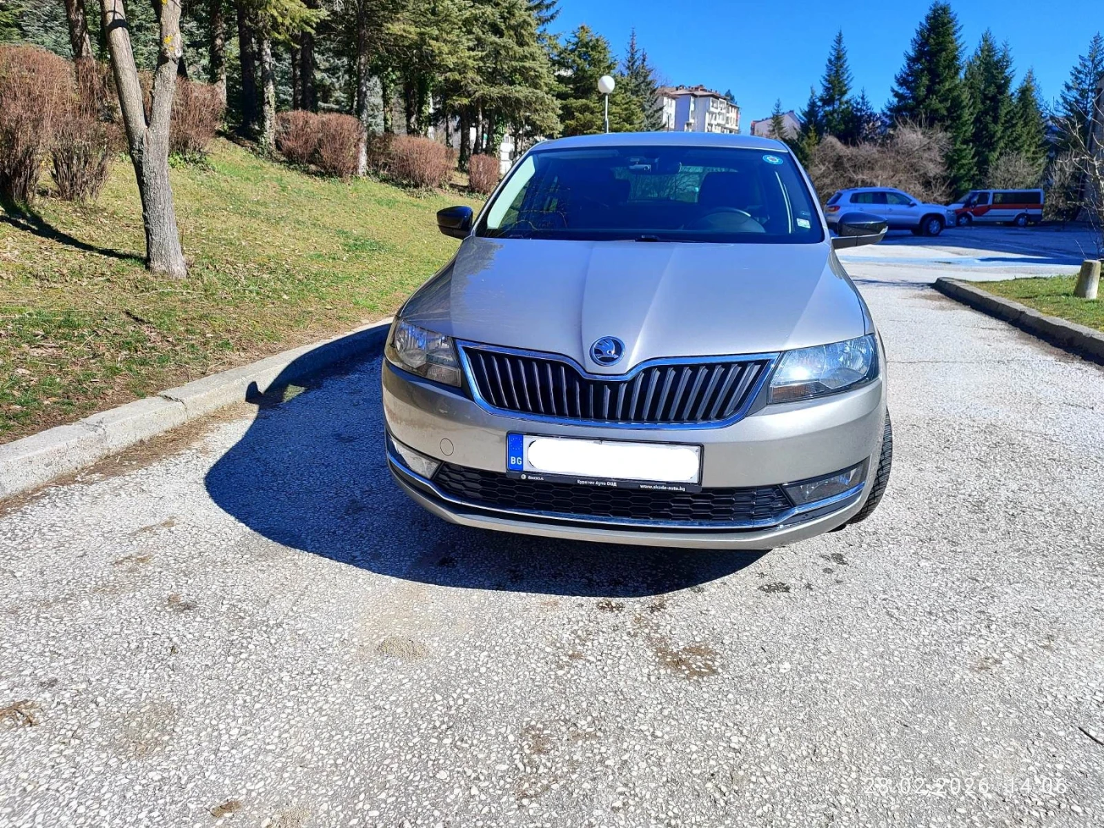 Skoda Rapid Space back, снимка 3 - Автомобили и джипове - 53708560