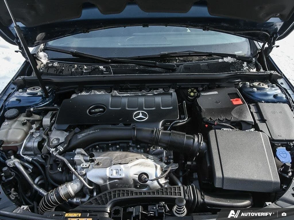 Mercedes-Benz CLA 250 4MATIC* АвтоКредит* (ЦЕНА ДО БГ), снимка 7 - Автомобили и джипове - 54056583