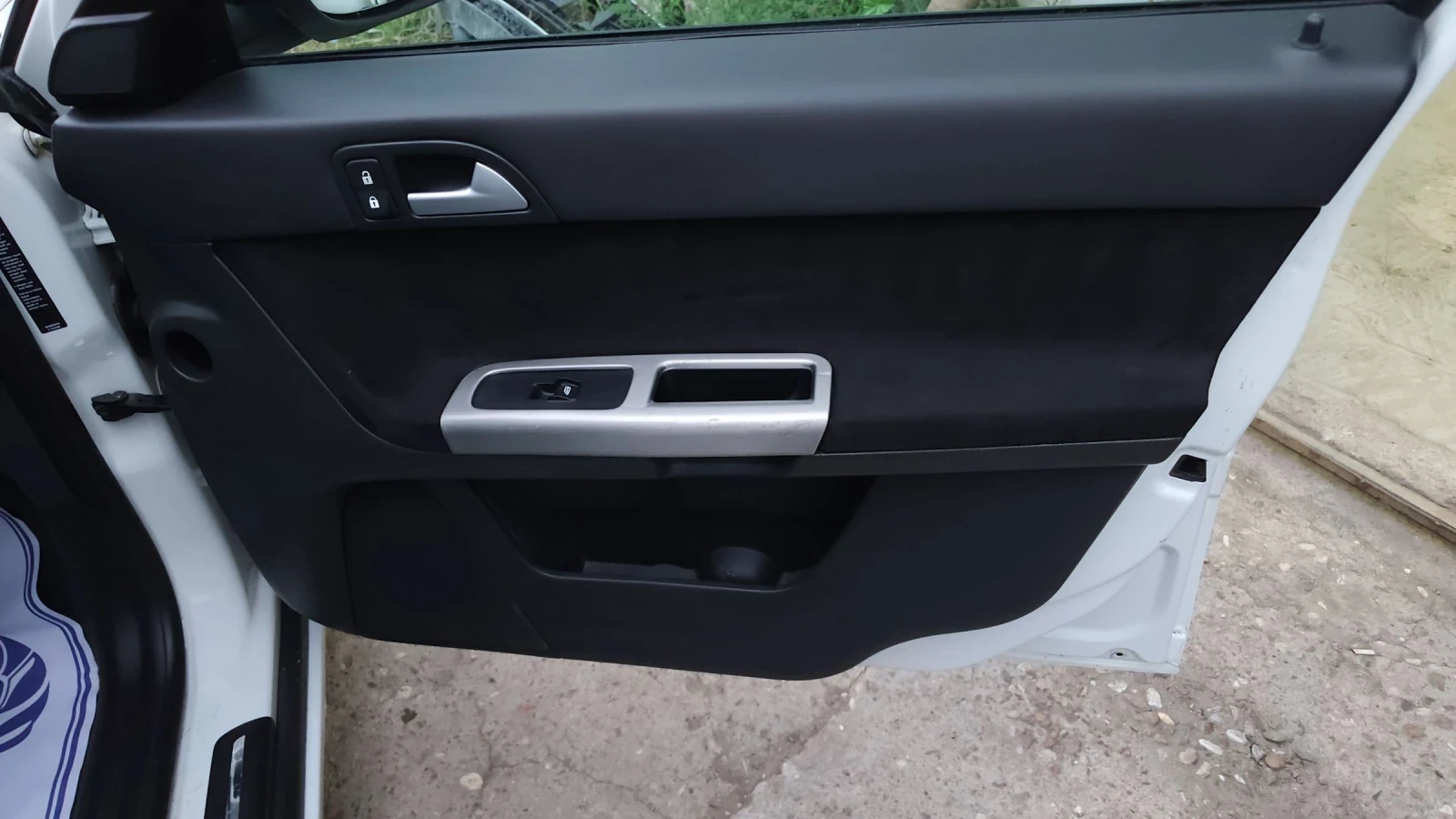 Volvo V50 1.6 | Mobile.bg � ����������� 14