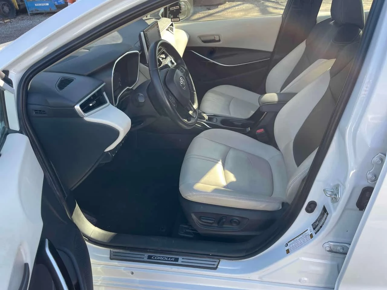 Toyota Corolla * Hybrid * KEYLESS* �������*  | Mobile.bg � ����������� 10