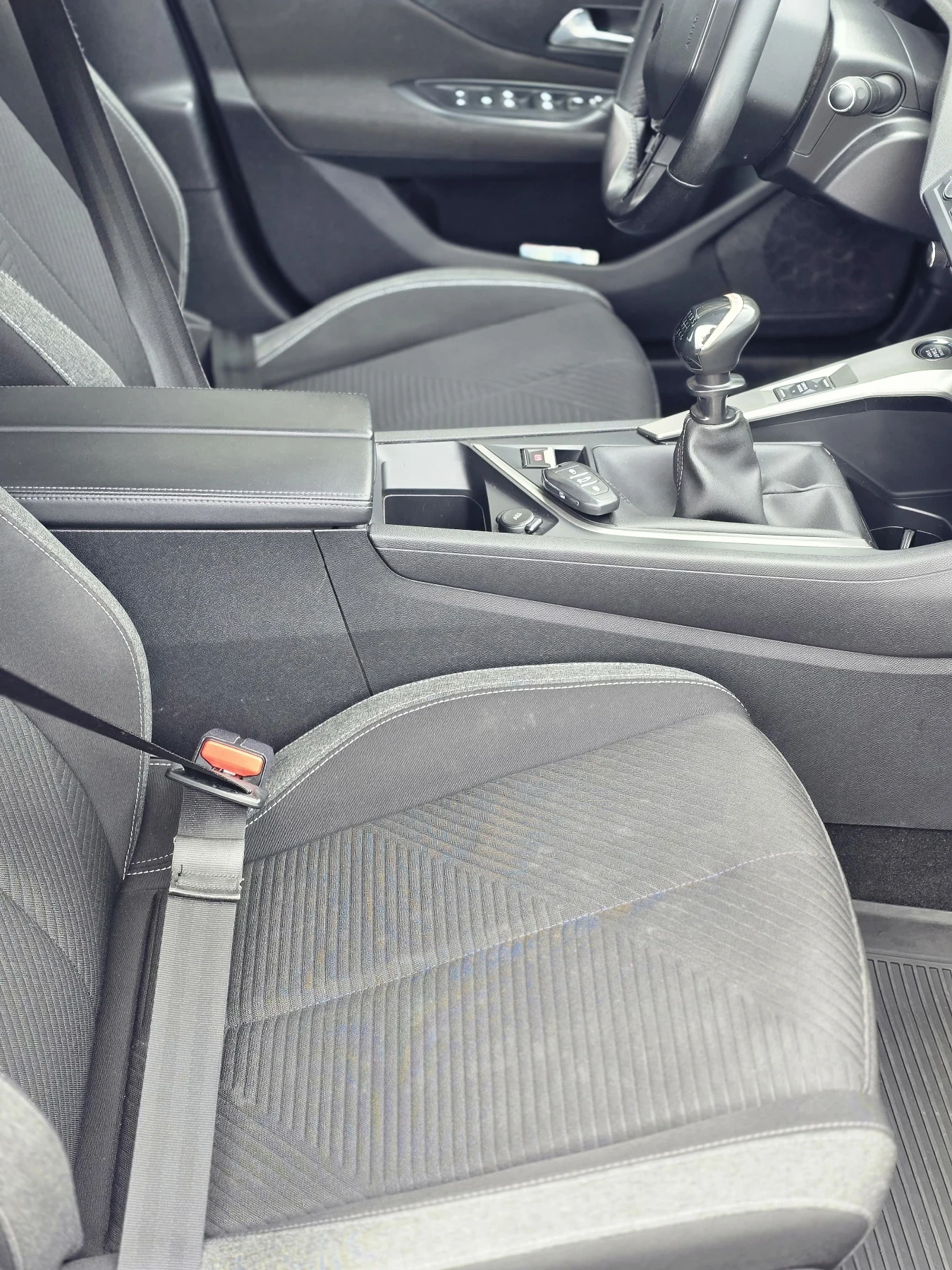 Peugeot 308, снимка 12 - Автомобили и джипове - 54635583