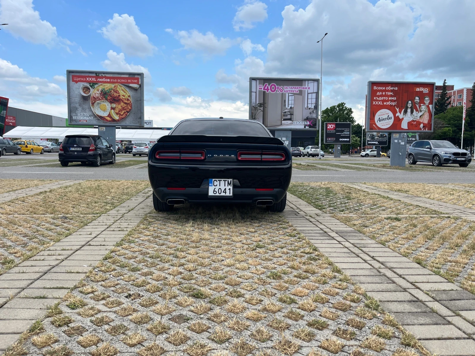 Dodge Challenger R/T 5.7 HEMI, снимка 6 - Автомобили и джипове - 54811161