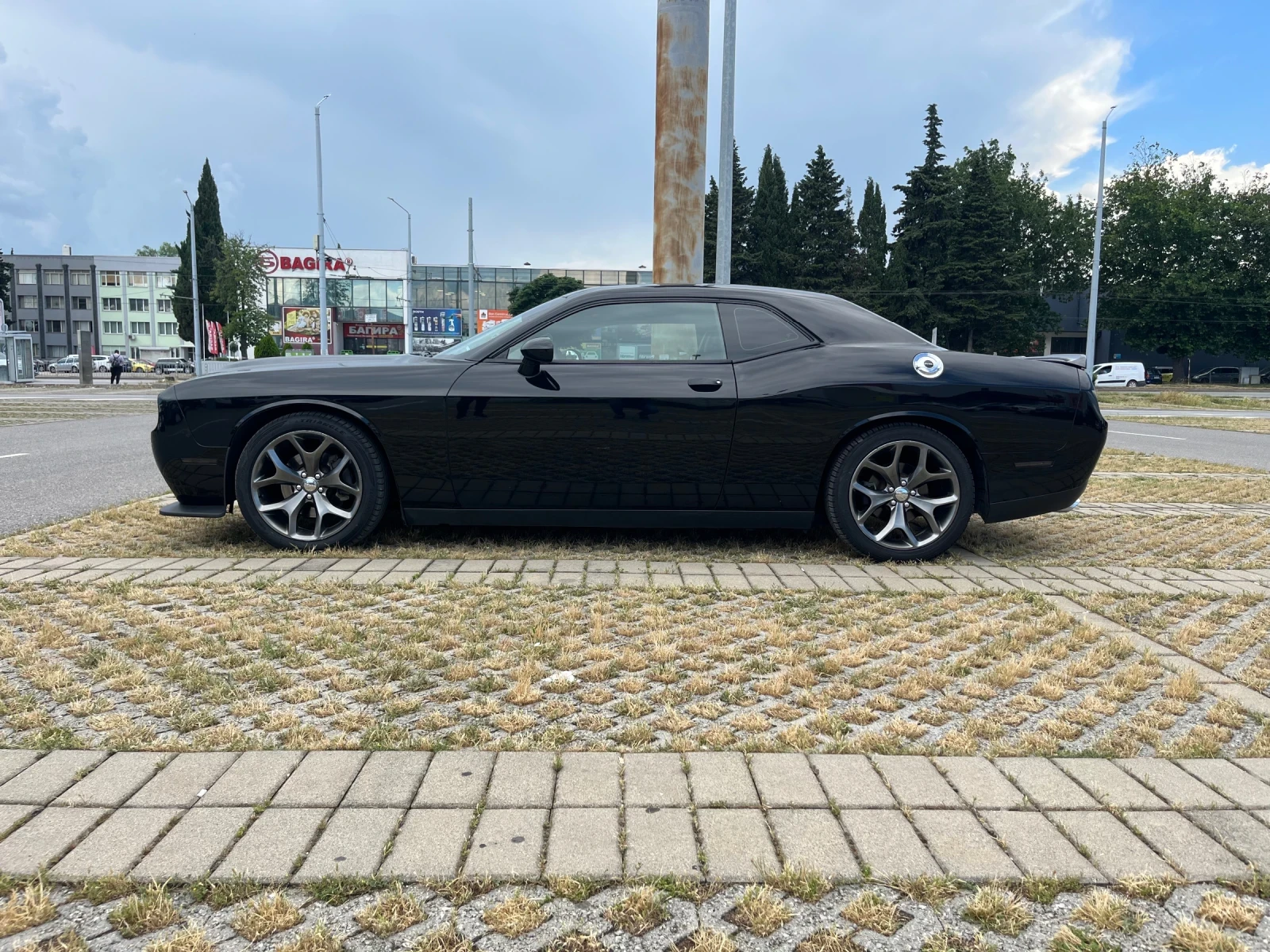 Dodge Challenger R/T 5.7 HEMI, снимка 4 - Автомобили и джипове - 54811161