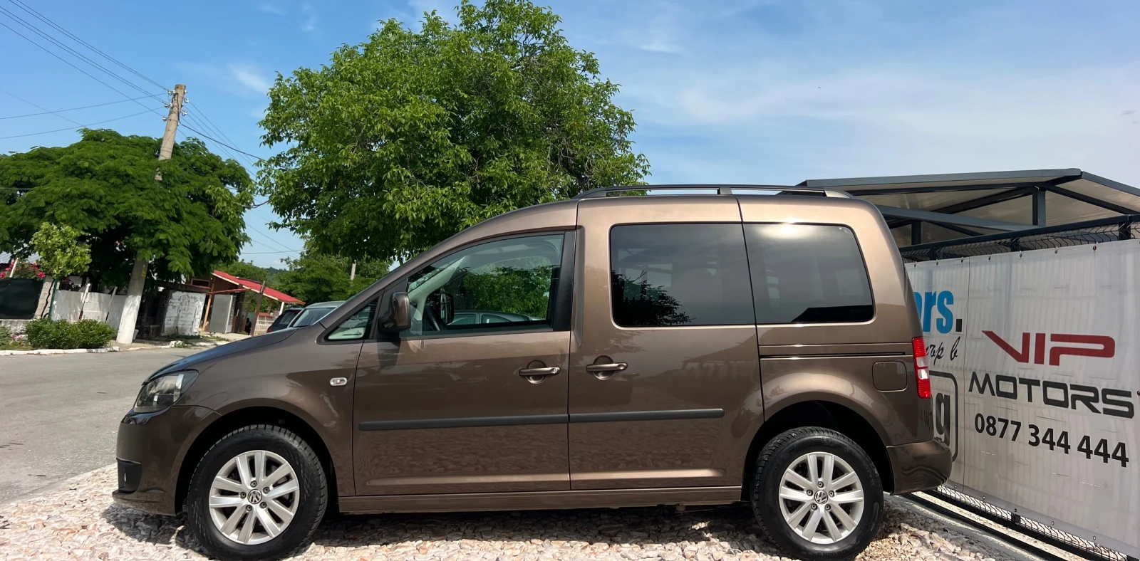 VW Caddy 1.6TDI KLIMATRONIK/UNIKAT, снимка 3 - Автомобили и джипове - 55075353