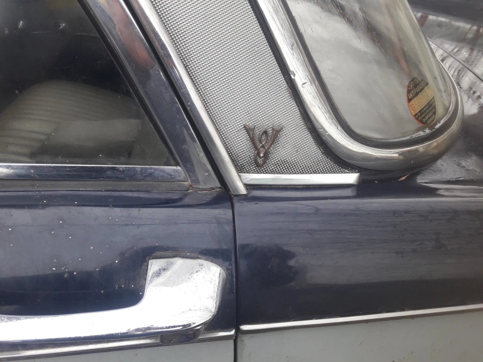 Simca Shambord Vedette v 8, снимка 17 - Автомобили и джипове - 55093551