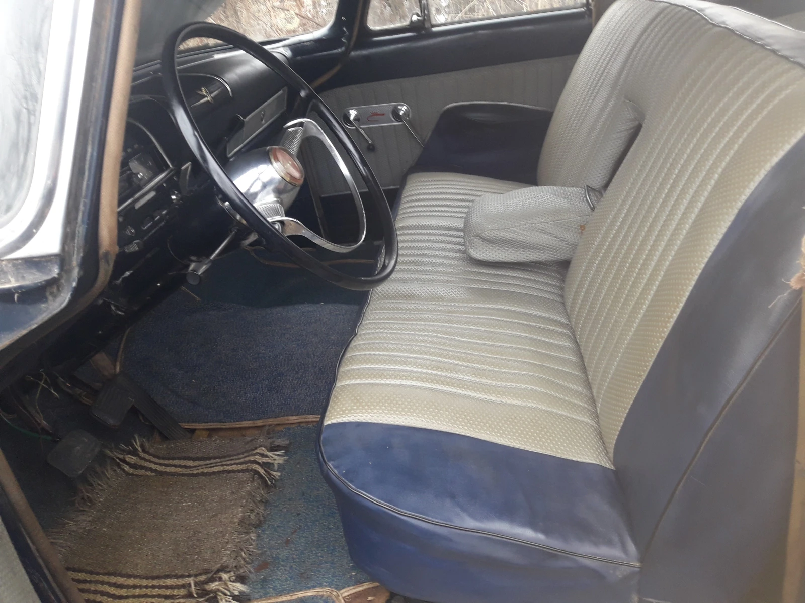 Simca Shambord Vedette v 8, снимка 5 - Автомобили и джипове - 55093551