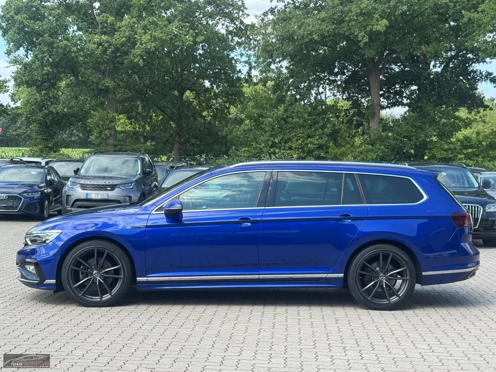 VW Passat R-LINE/150HP/PANO/CAM/NAVI/MASS/H&K/608z, снимка 2 - Автомобили и джипове - 55298162