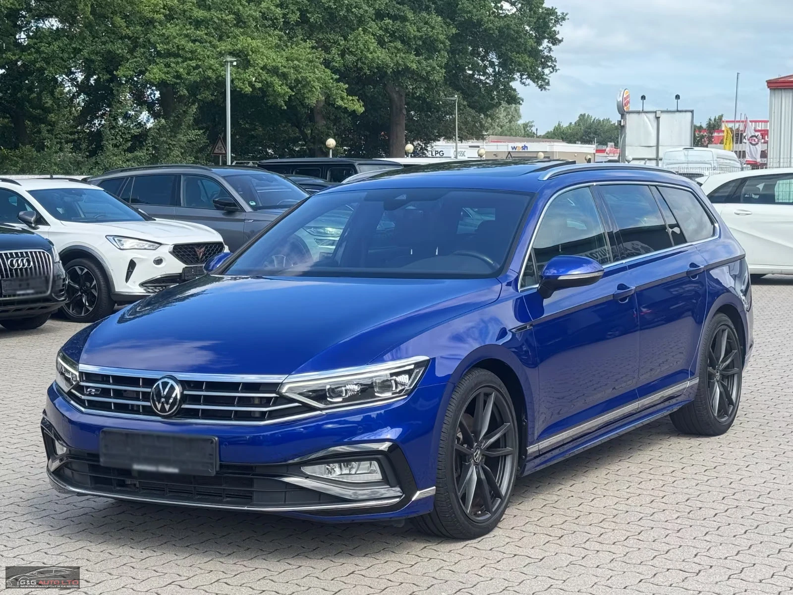 VW Passat R-LINE/150HP/PANO/CAM/NAVI/MASS/H&K/608z