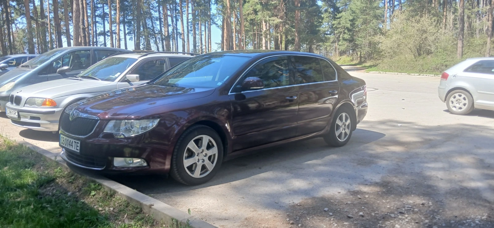 Skoda Superb 2.0 ТDI, снимка 12 - Автомобили и джипове - 55351069