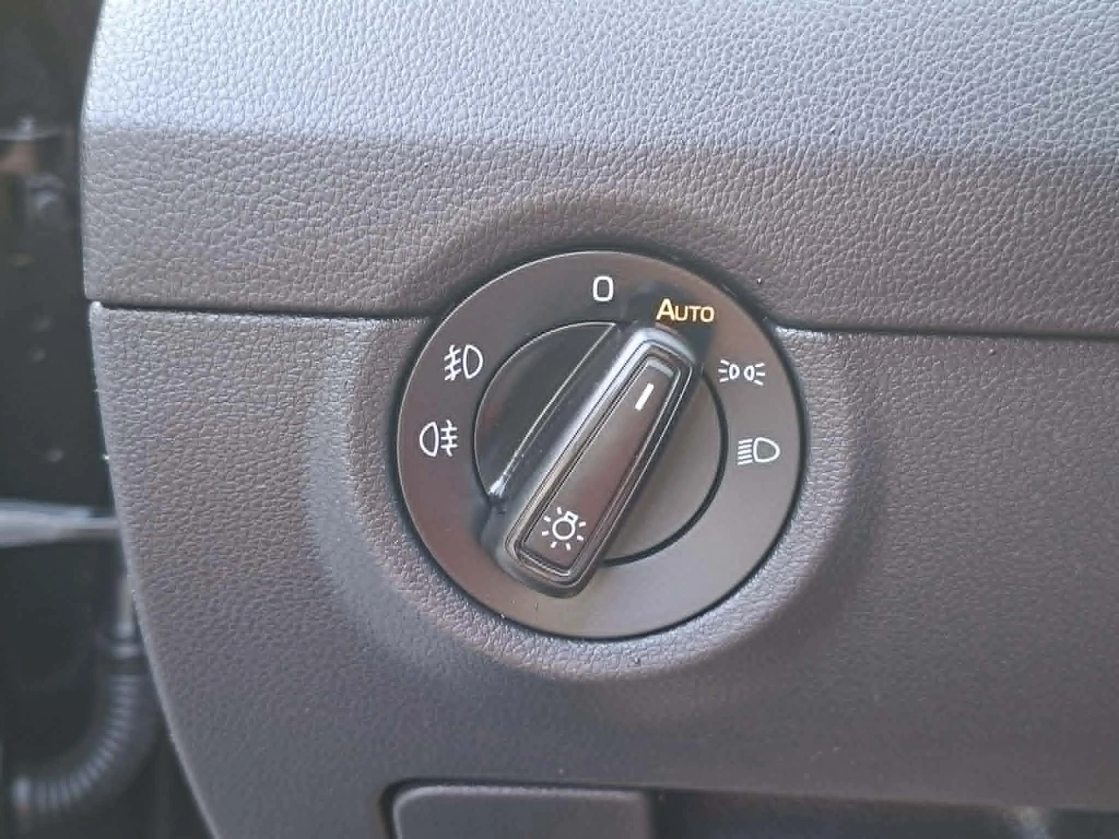 Skoda Octavia 1.4 G-Tec Метан Заводски, снимка 14 - Автомобили и джипове - 55428580