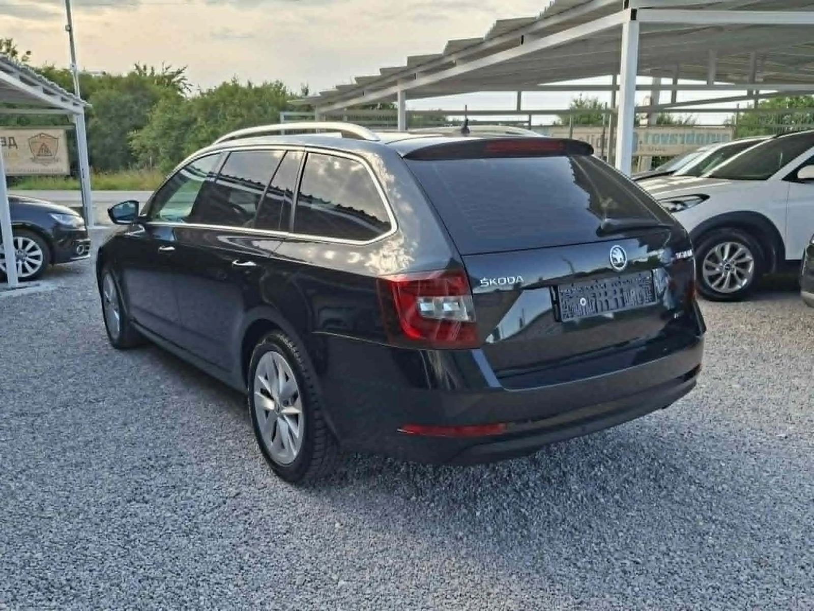 Skoda Octavia 1.4 G-Tec Метан Заводски, снимка 3 - Автомобили и джипове - 55428580