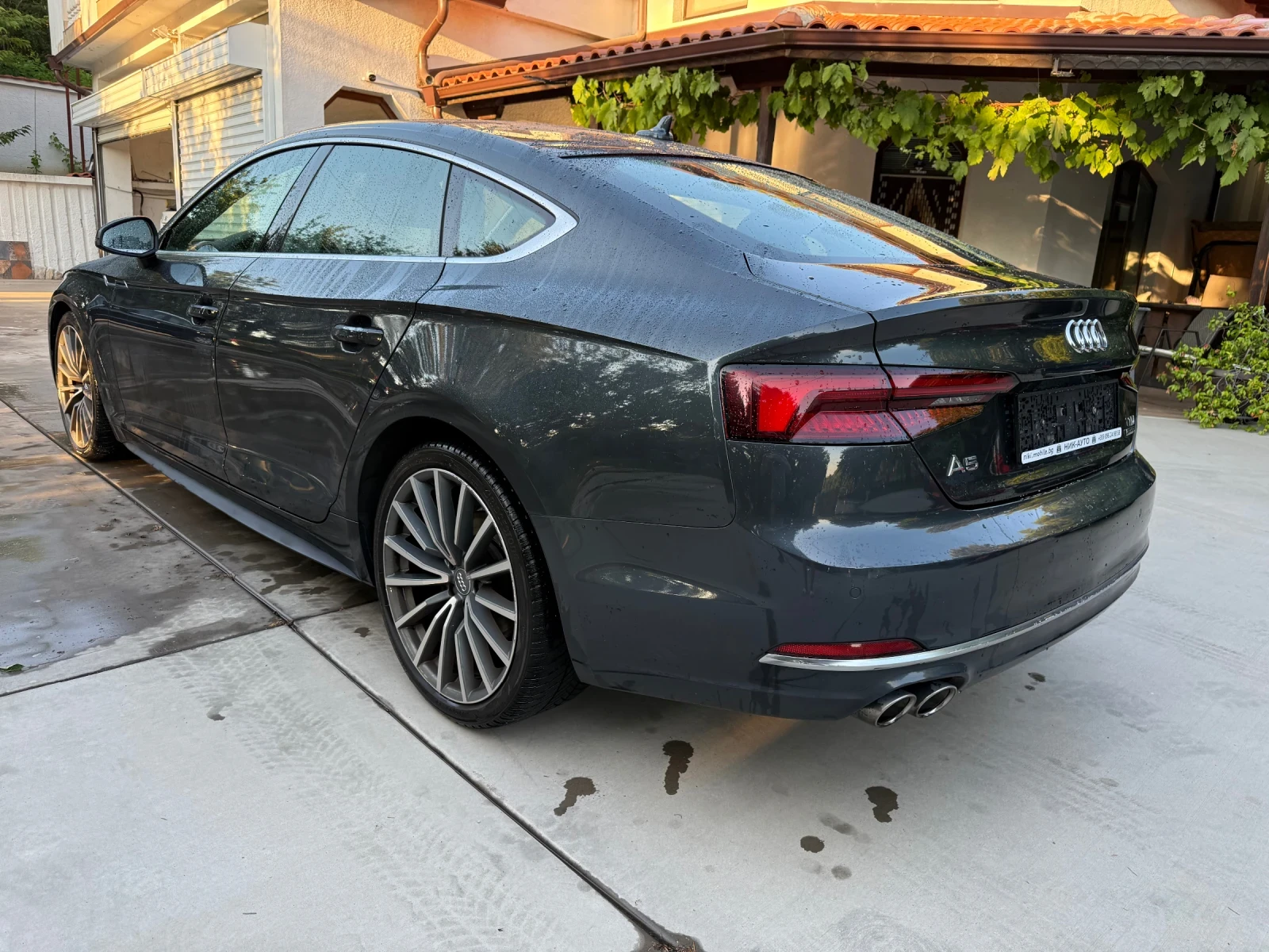 Audi A5 2.0TDI* QUATTRO* Martrix* DIGITAL* , снимка 3 - Автомобили и джипове - 55450059
