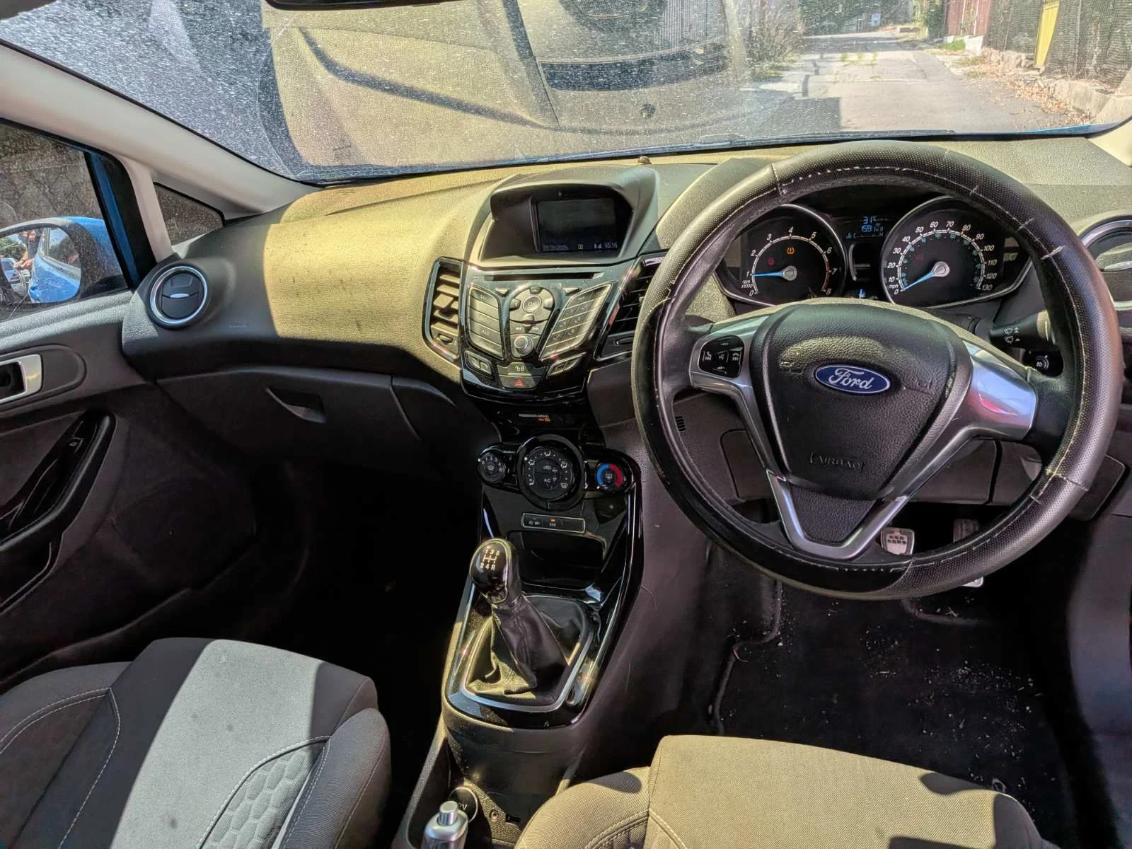 Ford Fiesta St 200, снимка 11 - Автомобили и джипове - 55950308