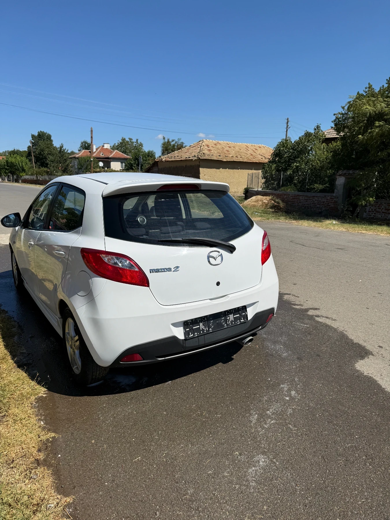 Mazda 2 1.5, снимка 6 - Автомобили и джипове - 56014211