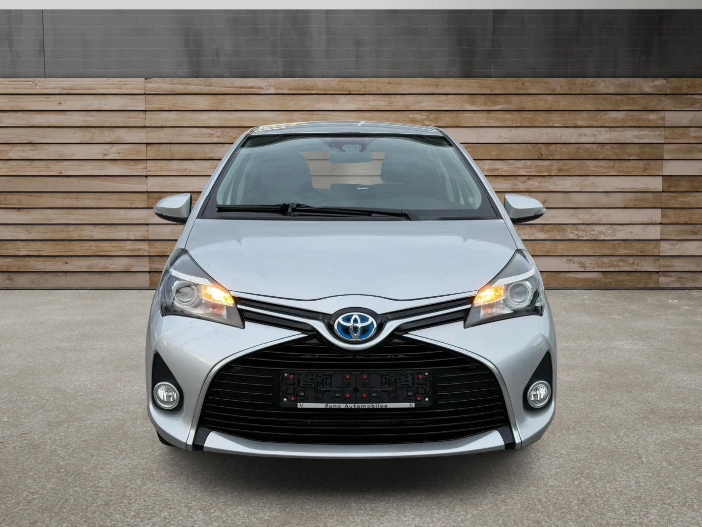 Toyota Yaris Hybrid 169000km | Mobile.bg � ����������� 2